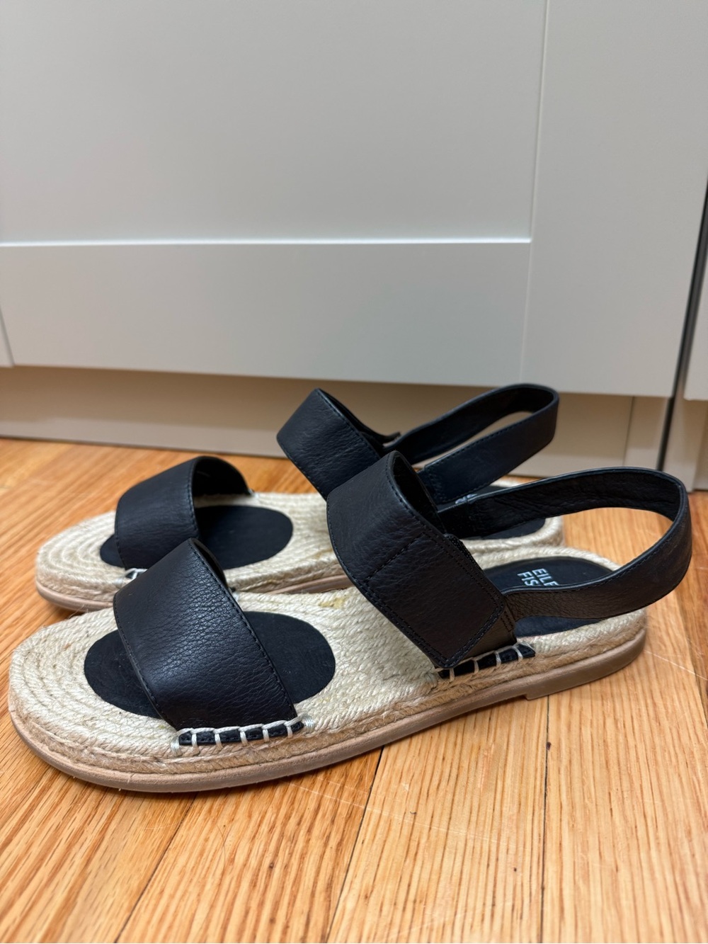 NWOT Eileen Fisher 9.5 Black Leather Strap Espadrille Sandals Boho Neutral Eco